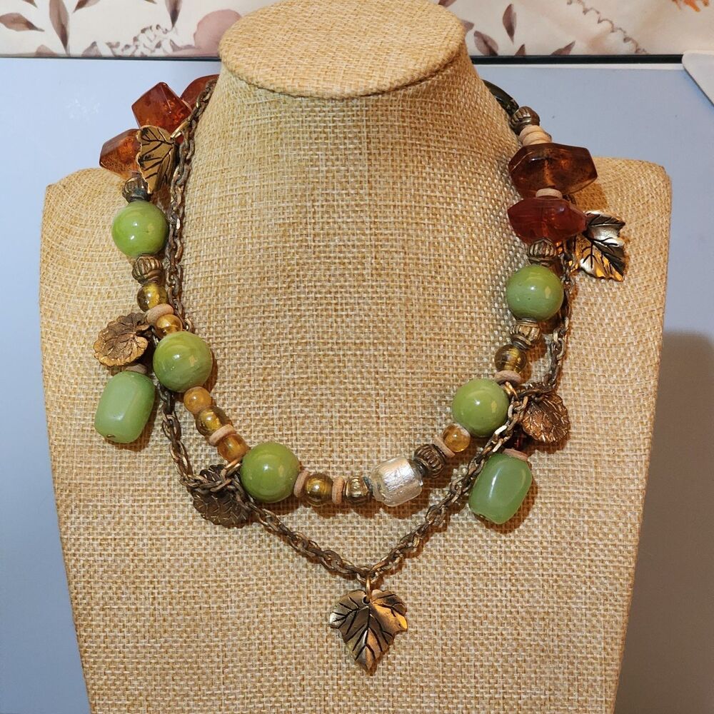 NuArt Signed Green Amber Beaded Leaf Charm Necklace Boho Statement 17"